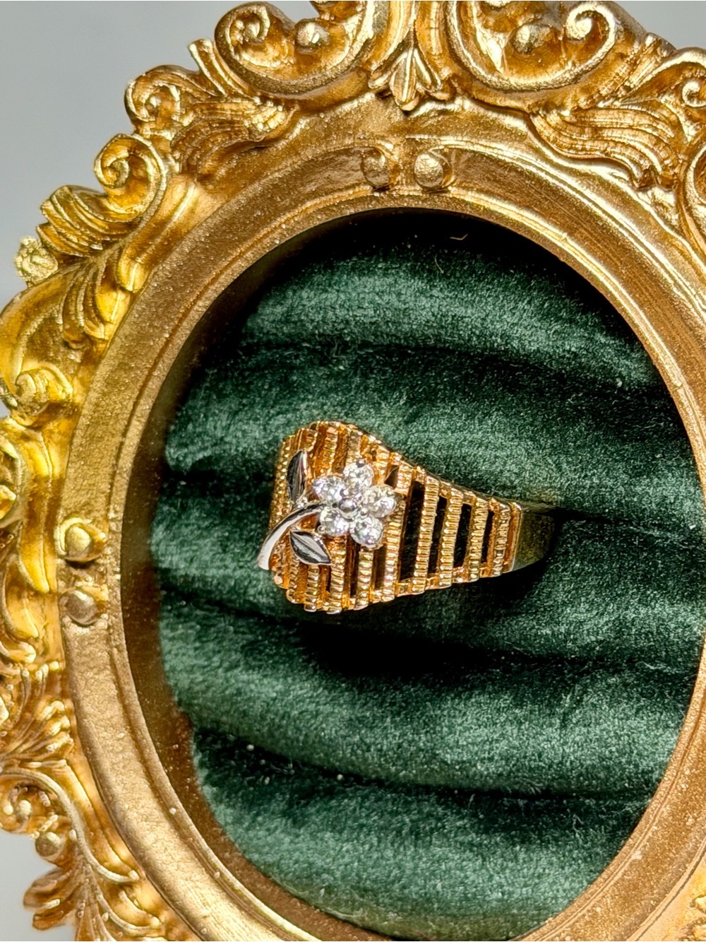 Vintage 18K TGE Floral Statement Ring Gold Tone CZ Cocktail Ring Size 7